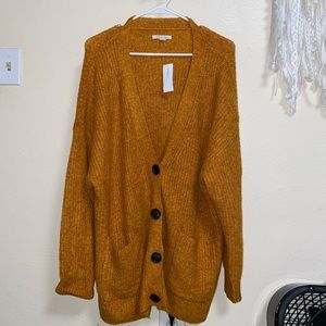 American Eagle cardigan
